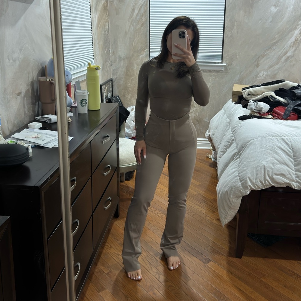 Women's Taupe Pants